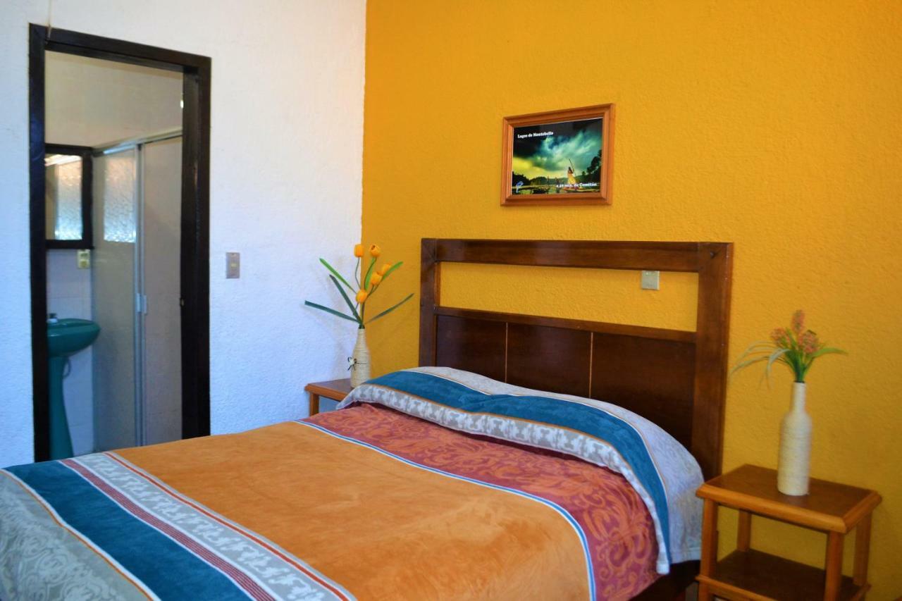 Hotel Delfin Comitan Exterior photo